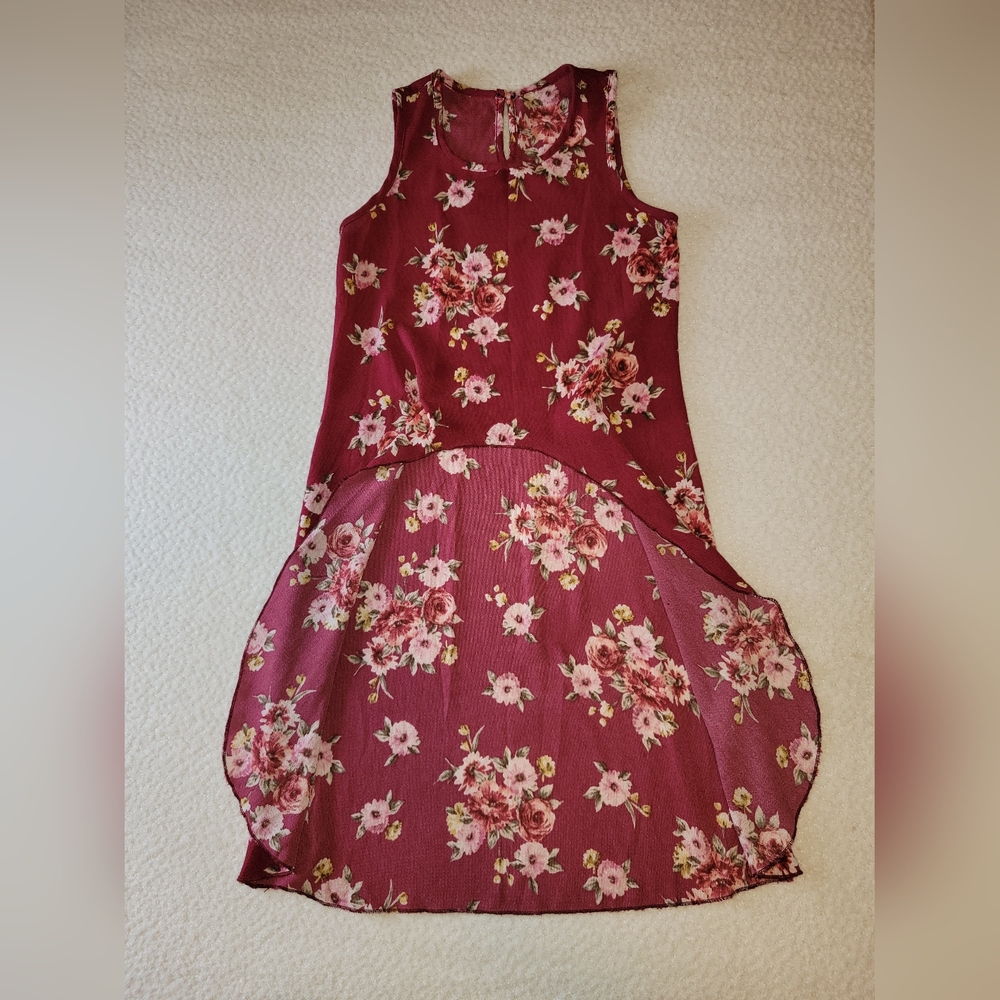 Floral High-Low Top - Picture 5 of 9